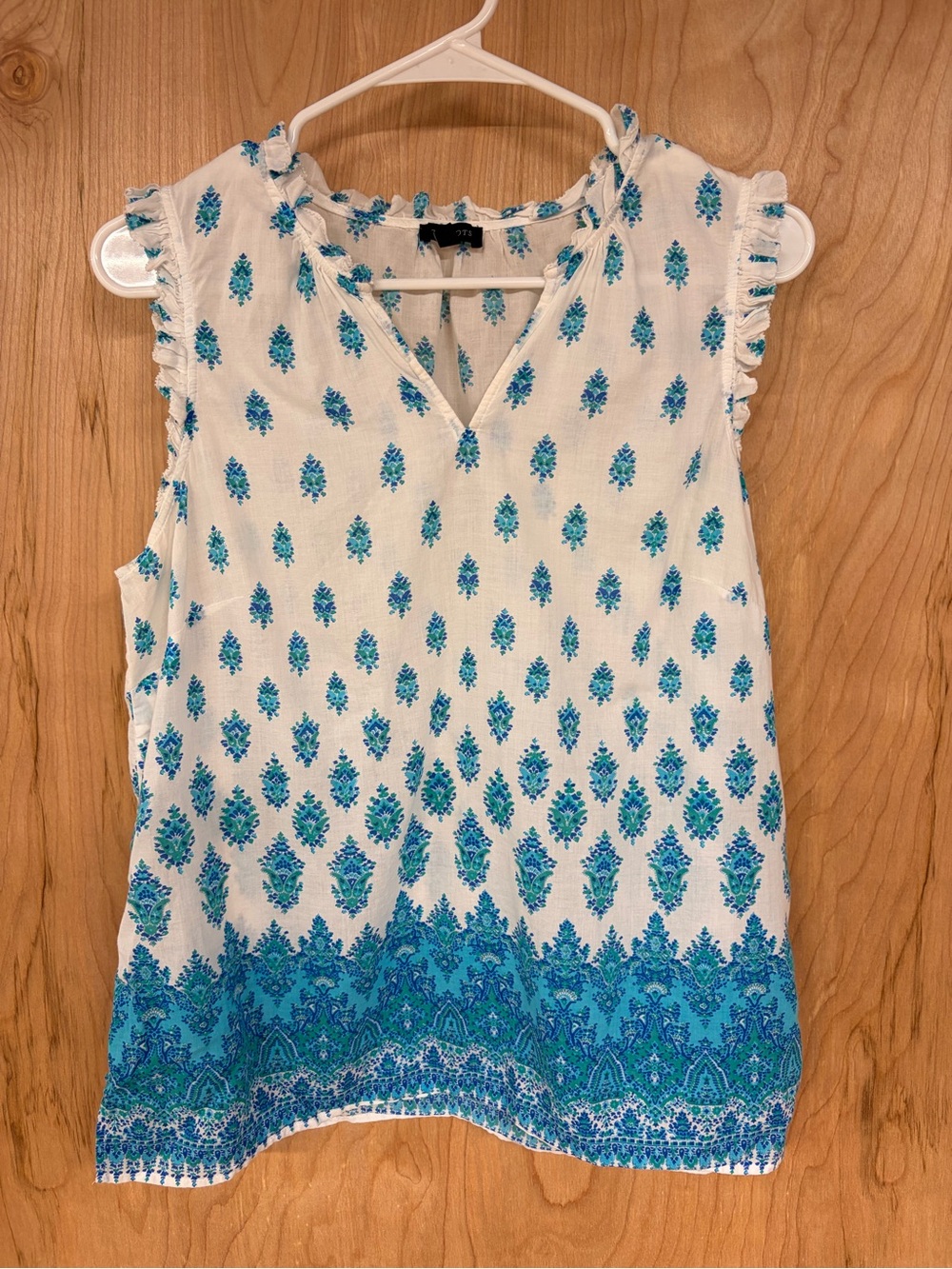 Talbots Boho White Blue V Neck Sleeveless Blouse Medium